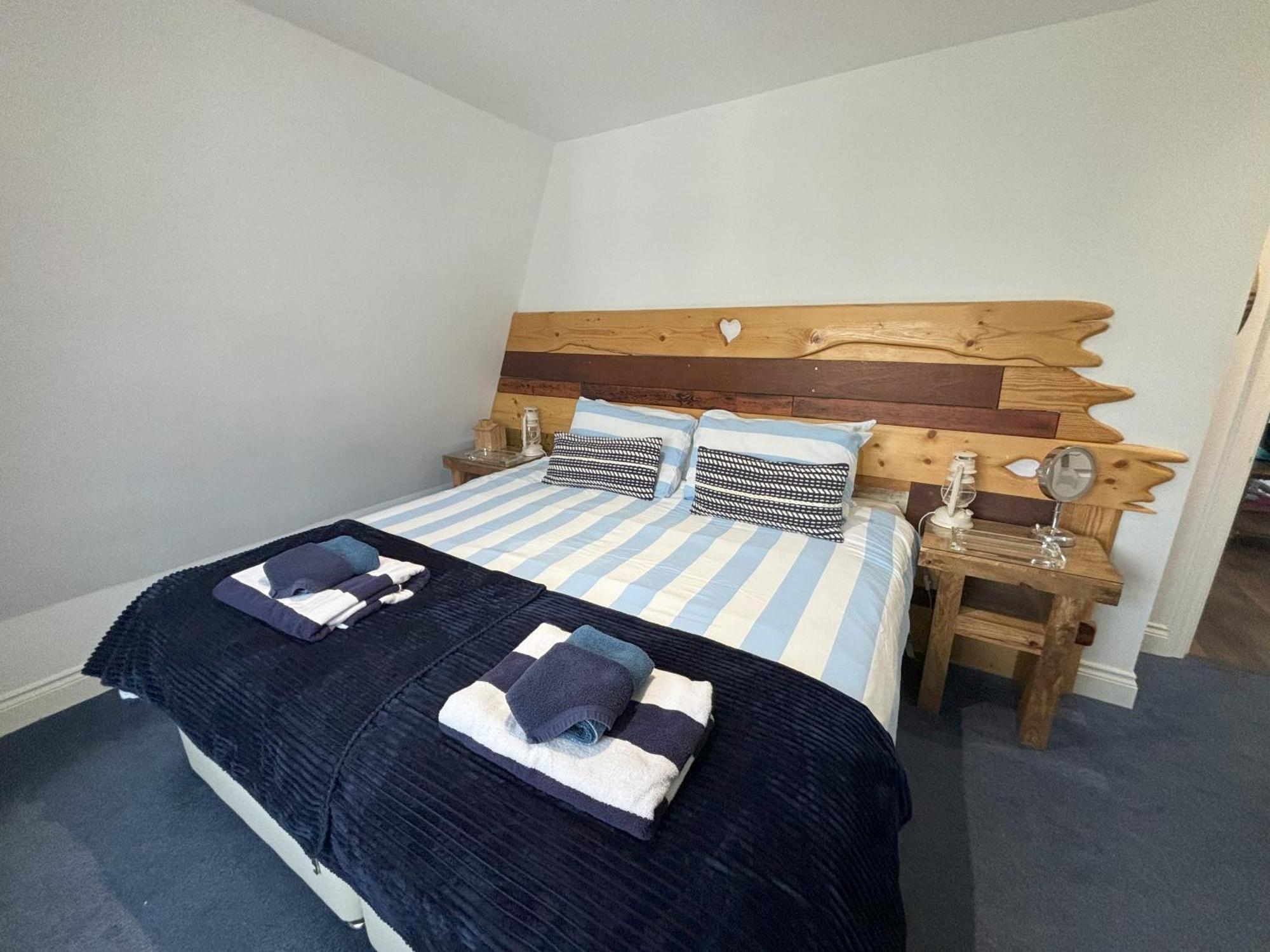 The Beach House Holiday Apartments อีสต์บอร์น ภายนอก รูปภาพ