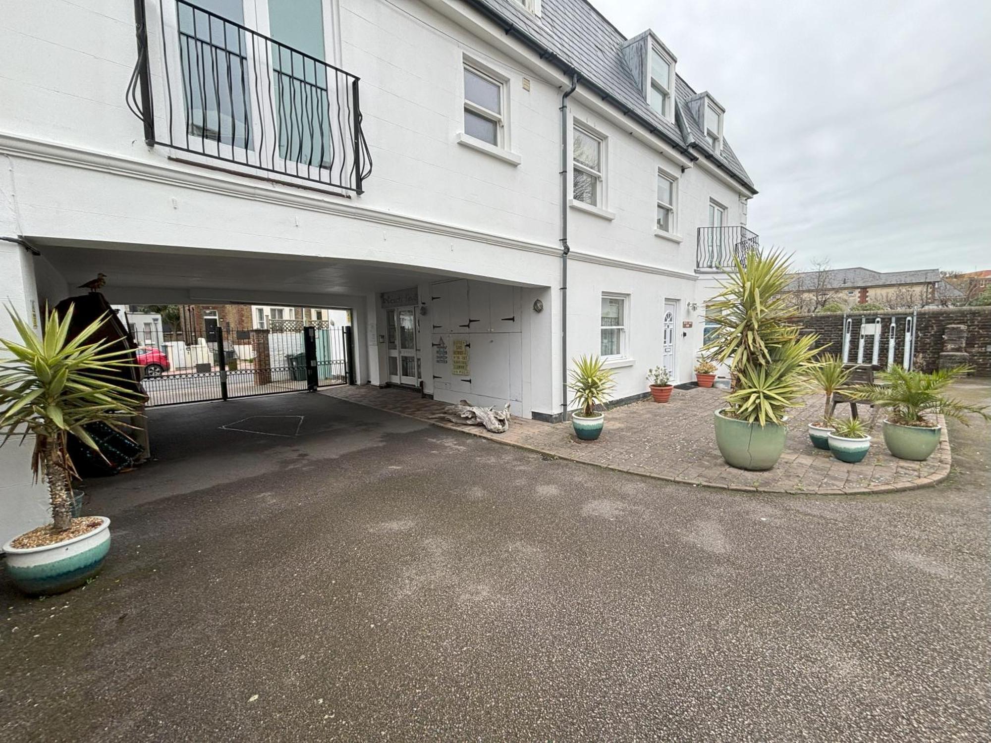 The Beach House Holiday Apartments อีสต์บอร์น ภายนอก รูปภาพ
