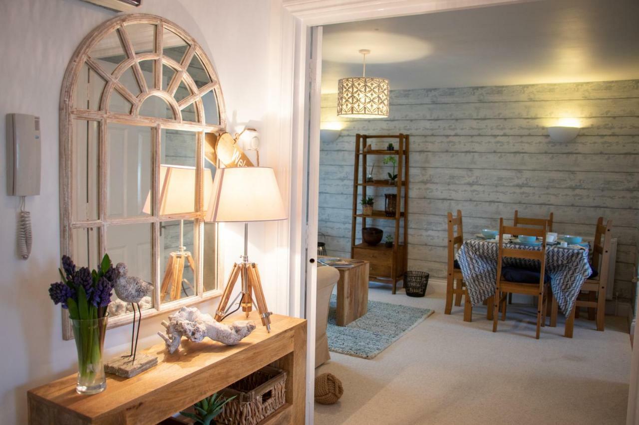 The Beach House Holiday Apartments อีสต์บอร์น ภายนอก รูปภาพ